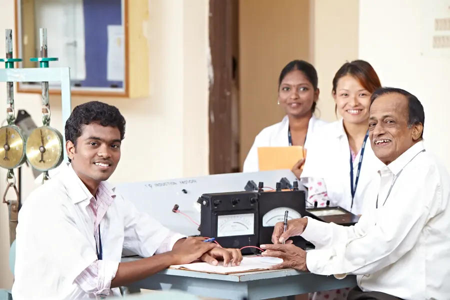 AMACE students in lab at Kanchipuram engineering college