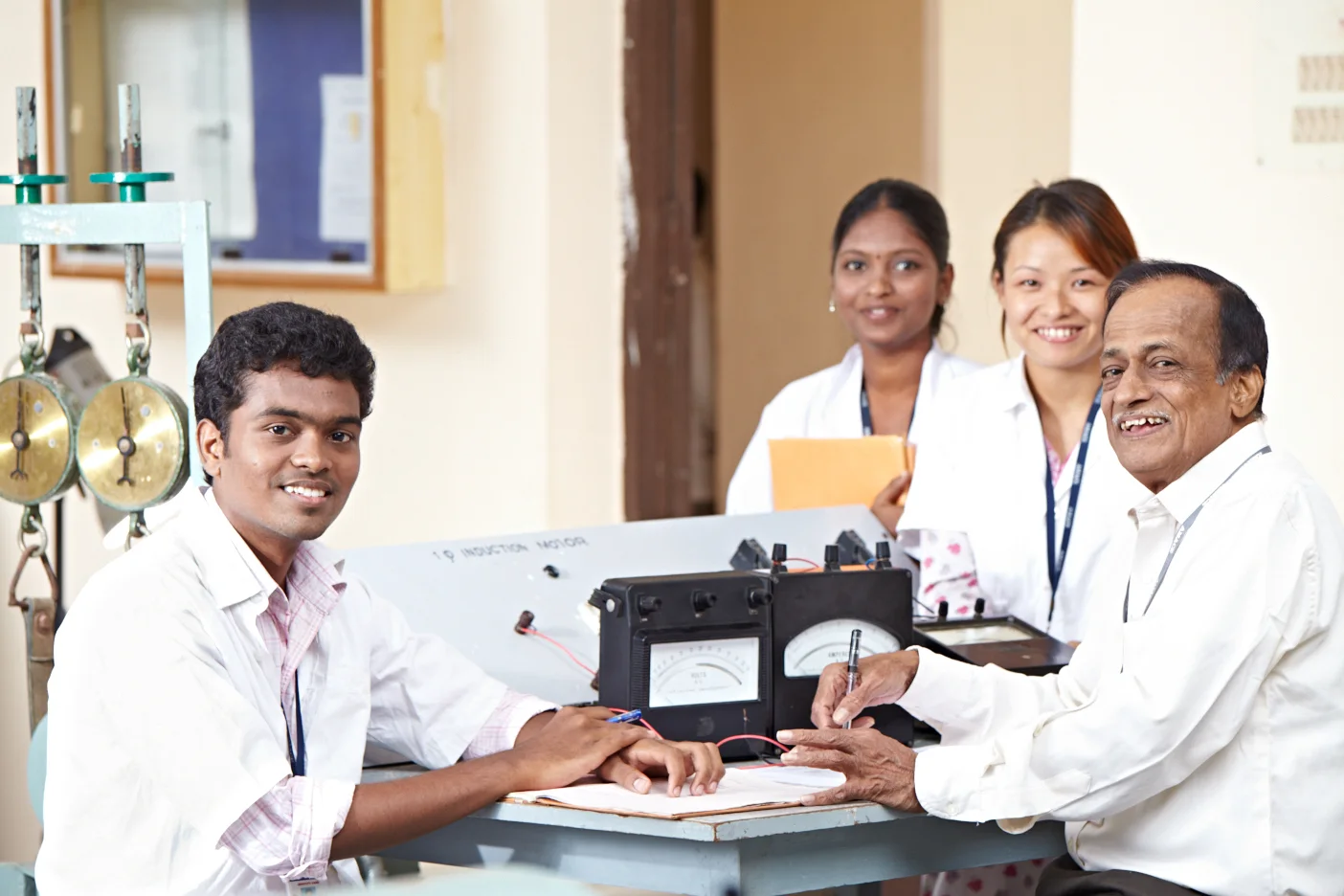 AMACE students in lab at Kanchipuram engineering college